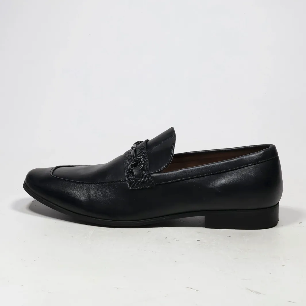 Guess Formal Slip Ons Leather Black Colour For Men