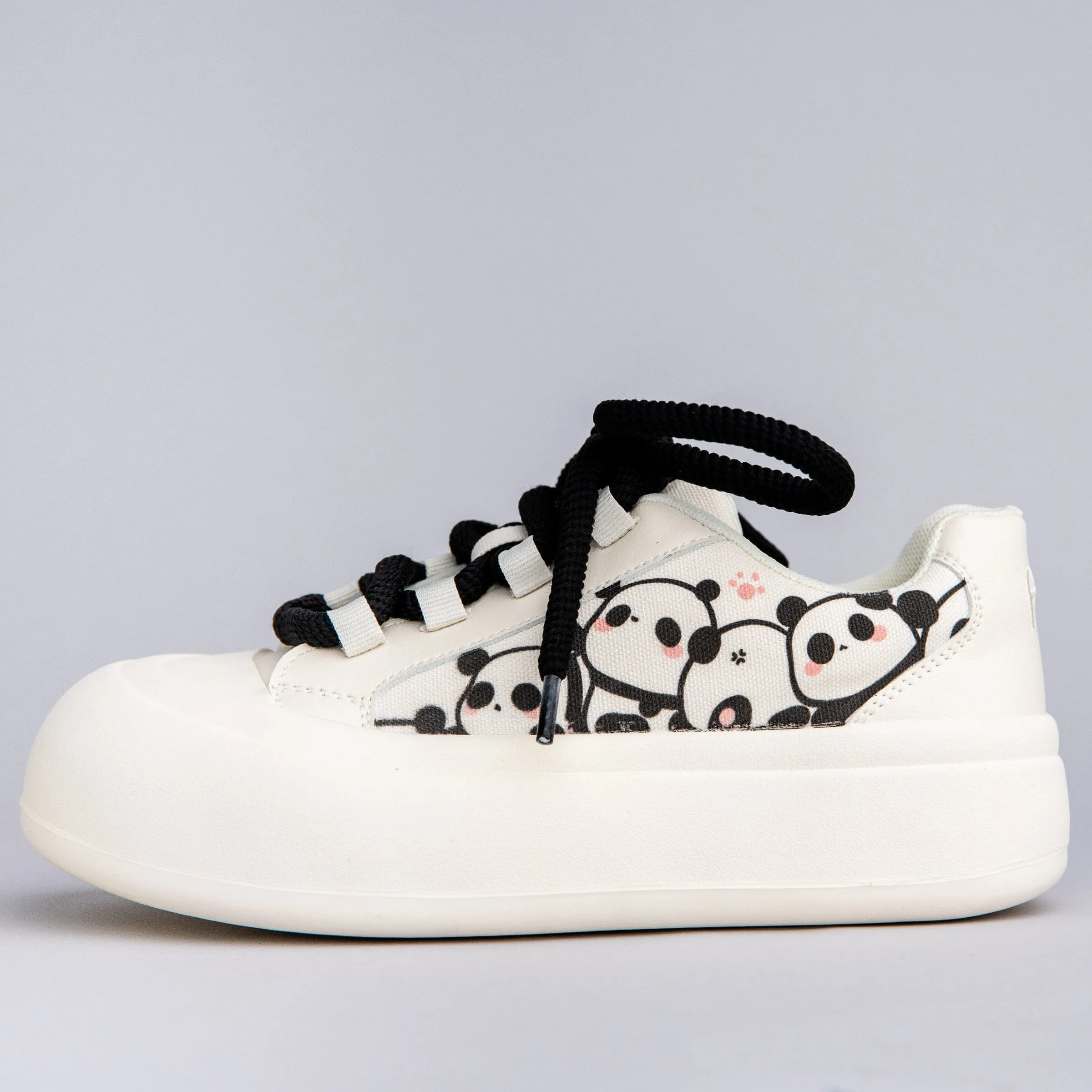 Ultra Chunky Sole Panda Casual Sneakers - Women's